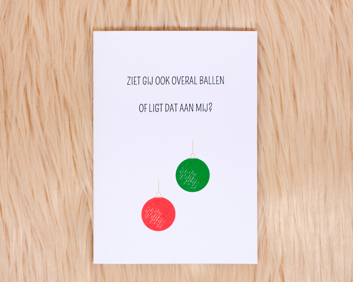 Ziet gij ook overal ballen of ligt da aan mij?
